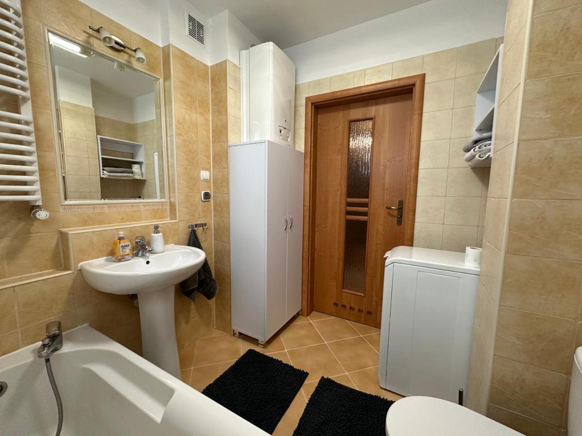 Apartament #Widokowa Fv Parking Balkon Rzeszow Exterior photo